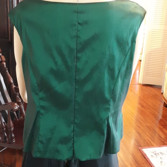 Hunter Green taffet blouse - Picture 3 of 3